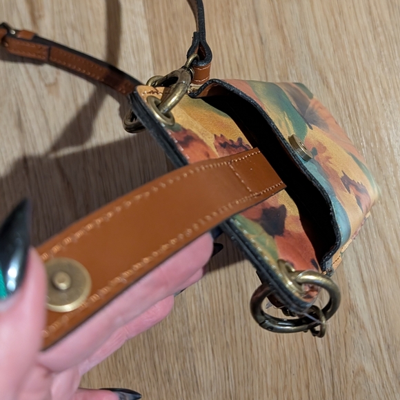 Patricia Nash Farleigh Crossbody Cellphone Bag in Watercolor Butterfly - Picture 9 of 11